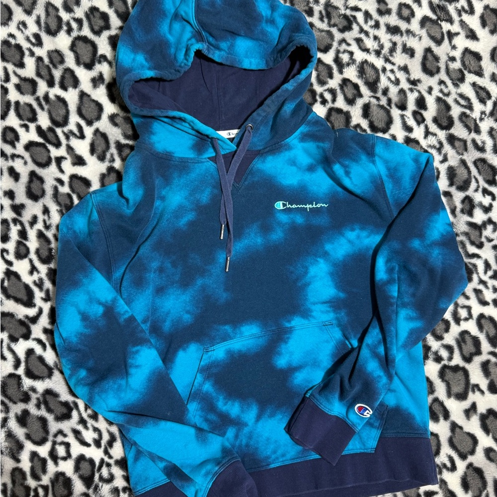 Champion Vibrant Blue Tie-Dye cropped hoodie